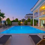 Eleganza Villa *