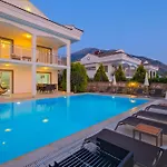 Villa Eleganza *
